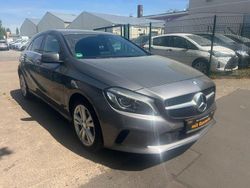 Grau Gebraucht 2016 Mercedes A180 Limousine | 12.800 € (Fairer Preis)