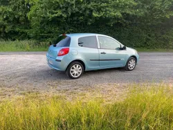 Blau Gebraucht 2008 Renault Clio II Rip Curl Limousine | 1.800 € (Fairer Preis)