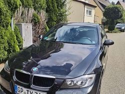 Schwarz Gebraucht 2007 BMW 318 Kombi | 3.000 € (Guter Preis)