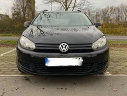 Schwarz Gebraucht 2010 VW Golf VI Kombi | 4.250 € (Fairer Preis)