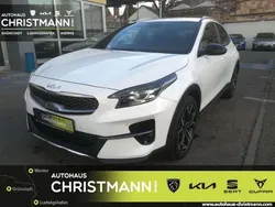 Deluxeweiss / weiss Gebraucht 2022 Kia XCeed Black Xdition SUV | 31.990 €