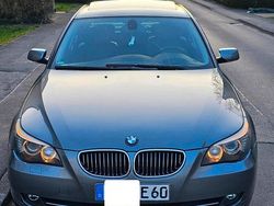 Grau Gebraucht 2008 BMW 530 Basis Limousine | 16.469 €