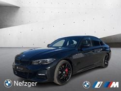 Black sapphire metallic (metallic) Gebraucht 2022 BMW 330 M Sport Limousine | 37.900 € (Fairer Preis)