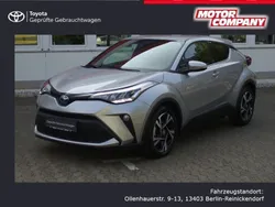 Shimmeringsilber metallic Gebraucht 2023 Toyota C-HR Team SUV | 28.490 € (Fairer Preis)
