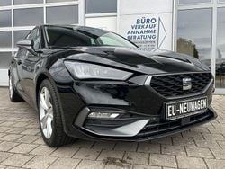 Mythosschwarz Neu 2025 Seat Leon FR Limousine | 25.890 € (Guter Preis)