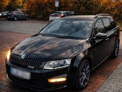 Schwarz Gebraucht 2014 Skoda Octavia vRS Kombi | 8.750 € (Guter Preis)