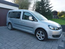 Silber Gebraucht 2012 VW Caddy Maxi Van / Kleinbus | 12.000 € (Etwas zu teuer)