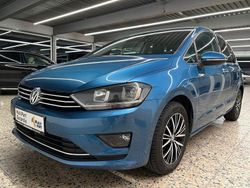 Blau Gebraucht 2017 VW Golf Sportsvan Allstar Van / Kleinbus | 12.745 € (Fairer Preis)