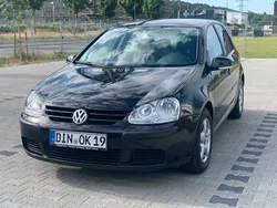 Schwarz Gebraucht 2004 VW Golf IV Limousine | 3.400 € (Etwas zu teuer)