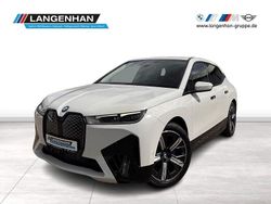 Weiß Gebraucht 2022 BMW iX Sport Line SUV | 39.847 € (Superpreis)