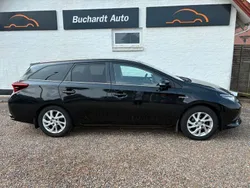 Schwarz Gebraucht 2019 Toyota Auris Touring Sports Kombi | 11.900 € (Guter Preis)
