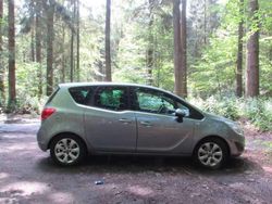 Silber Gebraucht 2013 Opel Meriva Active Van / Kleinbus | 5.000 € (Fairer Preis)