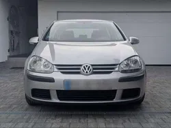 Gebraucht 2004 VW Golf IV Comfortline Limousine | 2.000 € (Etwas zu teuer)
