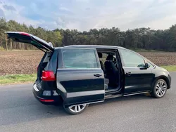 Schwarz Gebraucht 2012 VW Sharan Style Van / Kleinbus | 12.900 € (Fairer Preis)