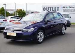 Blau Gebraucht 2023 VW Golf VIII Kombi | 24.880 € (Fairer Preis)