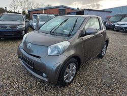 Braun Gebraucht 2010 Toyota iQ Basis Kleinwagen | 3.499 € (Superpreis)