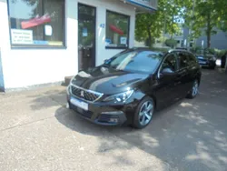Schwarz Gebraucht 2018 Peugeot 308 GT-line Kombi | 8.950 € (Fairer Preis)