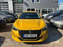 Gelb Gebraucht 2020 Peugeot 208 Kleinwagen | 9.900 € (Fairer Preis)