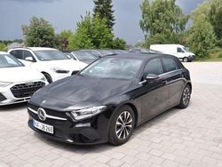Schwarz Gebraucht 2024 Mercedes A180 Limousine | 27.850 € (Fairer Preis)