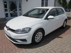 Weiß Gebraucht 2019 VW Golf VII Limousine | 13.999 € (Fairer Preis)