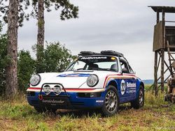 Schwarz Gebraucht 1990 Porsche 911 Carrera 4 Coupé | 149.964 €