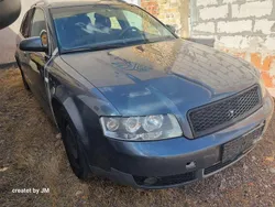 Silber/grau Gebraucht 2002 Audi A4 Sport Kombi | 875 € (Guter Preis)
