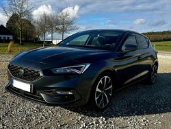 Grau Gebraucht 2022 Seat Leon Beats Kleinwagen | 22.000 € (Fairer Preis)