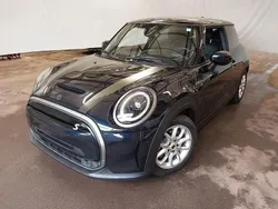 Schwarz Gebraucht 2023 Mini Cooper SE Kleinwagen | 20.790 € (Guter Preis)