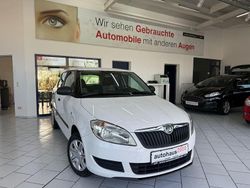 Weiß Gebraucht 2012 Skoda Fabia Active Kleinwagen | 2.950 € (Fairer Preis)