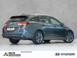 Grau Gebraucht 2024 Hyundai i30 Trend Kombi | 21.879 € (Guter Preis)