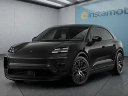 Schwarz Neu 2025 Porsche Macan SUV | 105.049 € (Fairer Preis)
