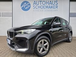 Saphirschwarz Gebraucht 2023 BMW X1 Sport Line SUV | 32.977 € (Guter Preis)