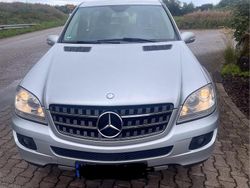 Silber Gebraucht 2007 Mercedes ML280 SUV | 8.400 € (Fairer Preis)