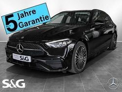 Metalliclack obsidianschwarz Gebraucht 2025 Mercedes C200 AMG Kombi | 46.599 €