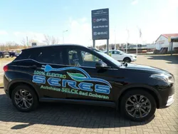 Schwarz Gebraucht 2021 DFSK Seres 3 SUV | 30.775 €