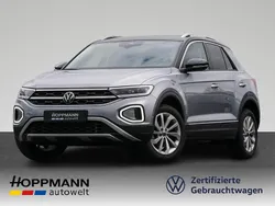 Pyritsilber metallic Gebraucht 2024 VW T-Roc Style SUV | 29.990 € (Fairer Preis)