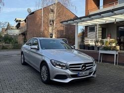 Grau Gebraucht 2015 Mercedes C180 Limousine | 11.500 € (Superpreis)