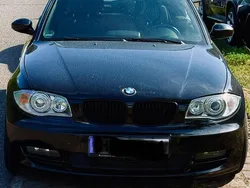 Schwarz Gebraucht 2009 BMW 123 Cabriolet Cabrio | 7.299 €