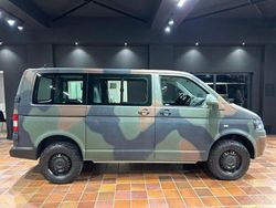 Camouflage Gebraucht 2013 VW T5 Van | 35.950 €