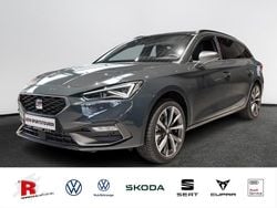 Blau Gebraucht 2024 Seat Leon FR Kombi | 27.860 € (Guter Preis)