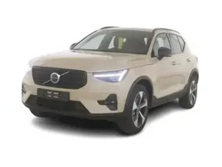 Sand dune / Gebraucht 2024 Volvo XC40 Plus SUV | 34.900 € (Guter Preis)