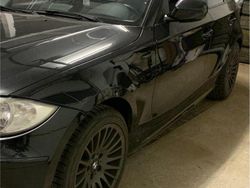Schwarz Gebraucht 2009 BMW 118 Kleinwagen | 4.500 € (Fairer Preis)