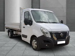 Mineralweiß Gebraucht 2024 Nissan Interstar N-Connecta Van | 29.489 €