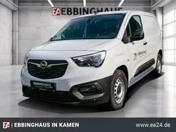 Weiss Gebraucht 2024 Opel Combo-e Life Edition Van | 29.999 € (Teuer)