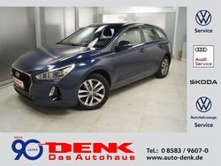 Stargazing blue Gebraucht 2017 Hyundai i30 Trend Kombi | 11.990 € (Fairer Preis)