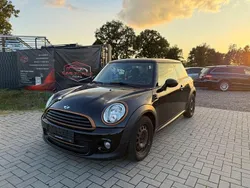 Schwarz Gebraucht 2011 Mini ONE Kleinwagen | 5.190 € (Fairer Preis)