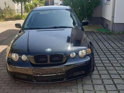 Schwarz Gebraucht 2002 BMW 318 Compact Kleinwagen | 2.550 €