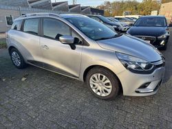 Silbermet. (metallic) Gebraucht 2019 Renault Clio IV GT | 11.500 € (Fairer Preis)