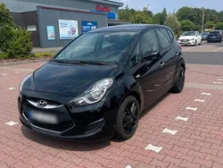 Schwarz Gebraucht 2014 Hyundai ix20 Van / Kleinbus | 10.490 € (Fairer Preis)