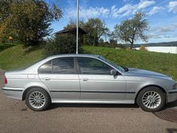 Grau Gebraucht 2000 BMW 523 Limousine | 2.500 € (Superpreis)